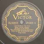 Cover for album: Paul Whiteman And His Orchestra Featuring Bix Beiderbecke, Frank Trumbauer, Bing Crosby – Louisiana / You Took Advantage Of Me(Shellac, 10